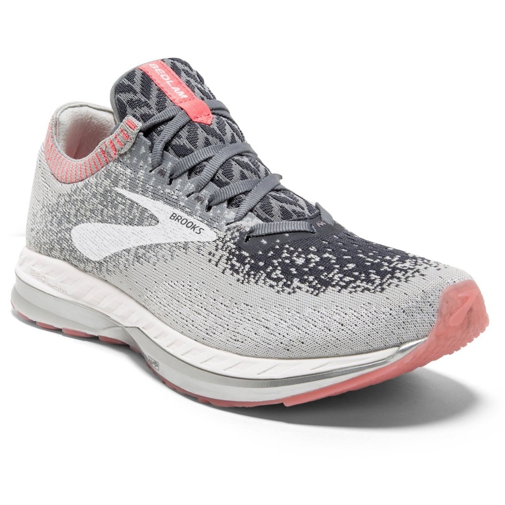 Brooks Bedlam tennis shoe